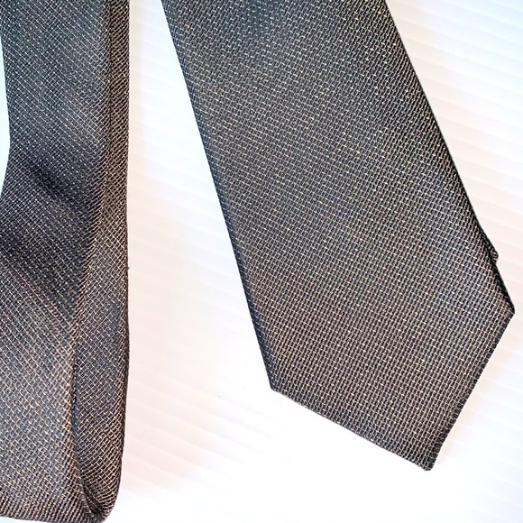 Calvin Klein Other - Calvin Klein men’s tie